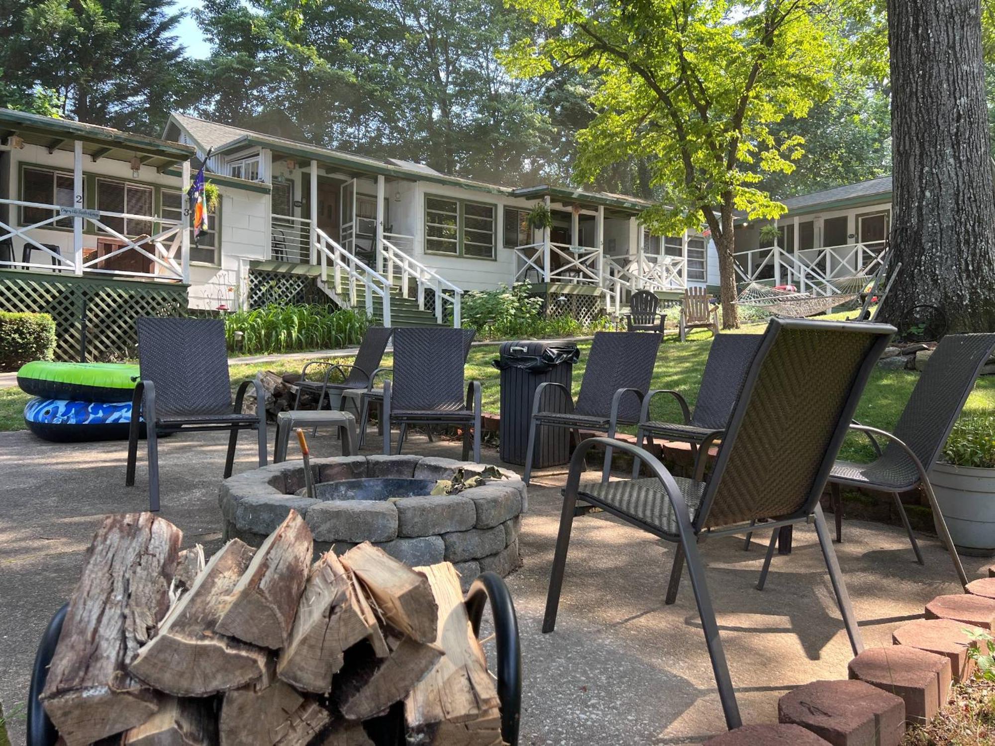 Mountain Lake Cottages Hendersonville Eksteriør billede